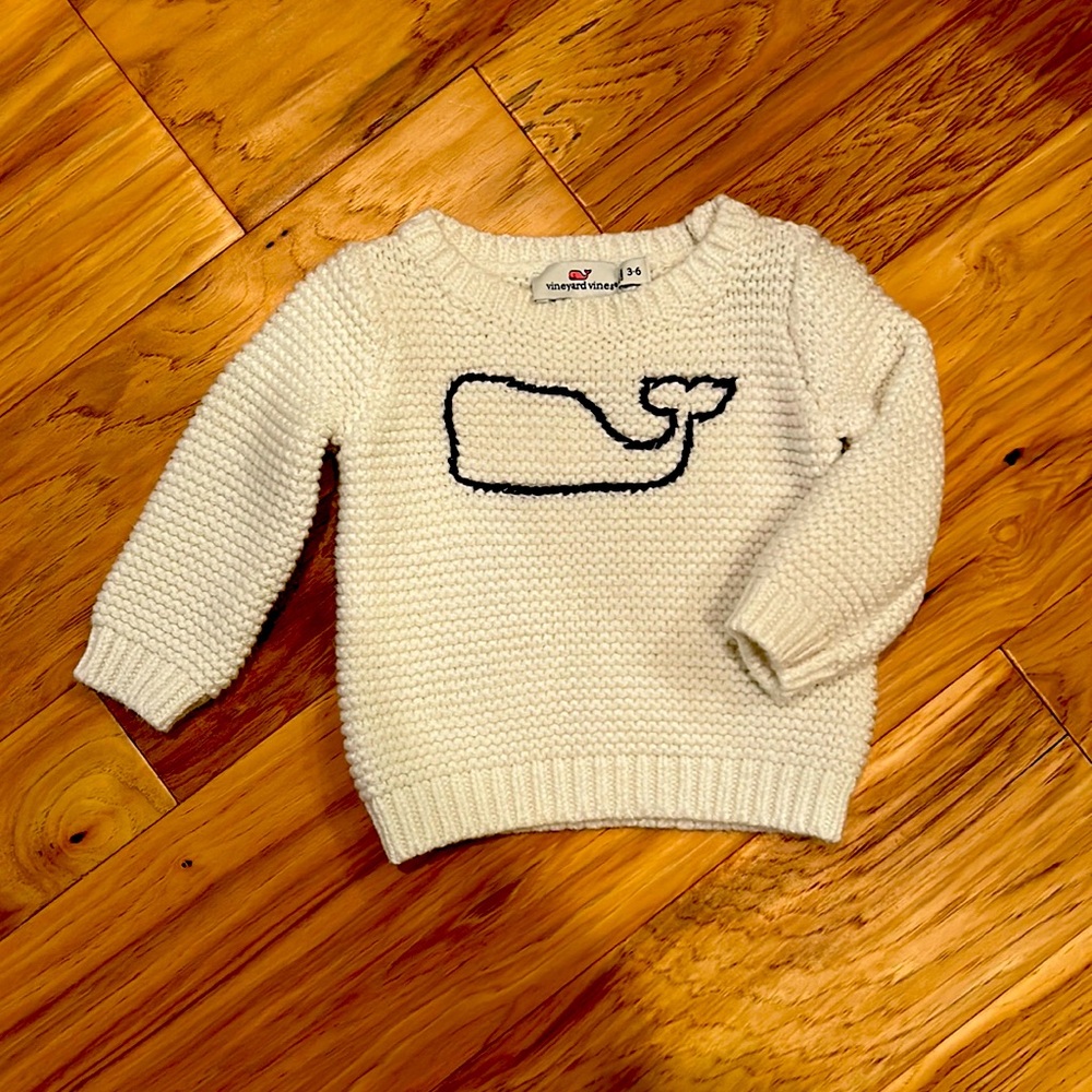 Vineyard vines sweater